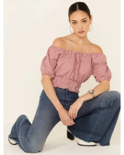 Beyond The Radar Women's Gingham Off-Shoulder Peasant Crop Top 