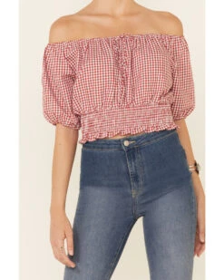 Beyond The Radar Women's Gingham Off-Shoulder Peasant Crop Top 6 Beyond The Radar Women's Gingham Off-Shoulder Peasant Crop Top -Ariat Western Outfitters 2000343879 600 P3